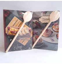 LA-3750 Receptkönyv B/5 +nagy fakanál