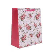 QX-370679 Papírtasak Rózsák M 18*23cm