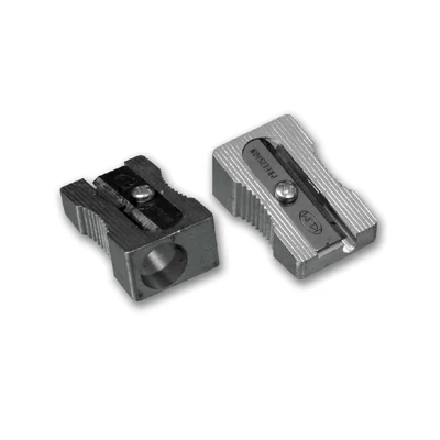 KUM-400-1K Hegyező fém KUM-1lyukú