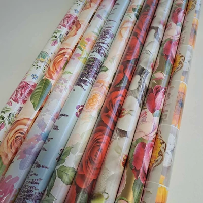 PM-P1_OG_MIX_KWIATY Csomagolópapír 50db 99,5*68,5cm Pol-Mak